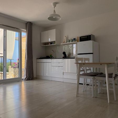 D&M Apartments Palit Eksteriør billede